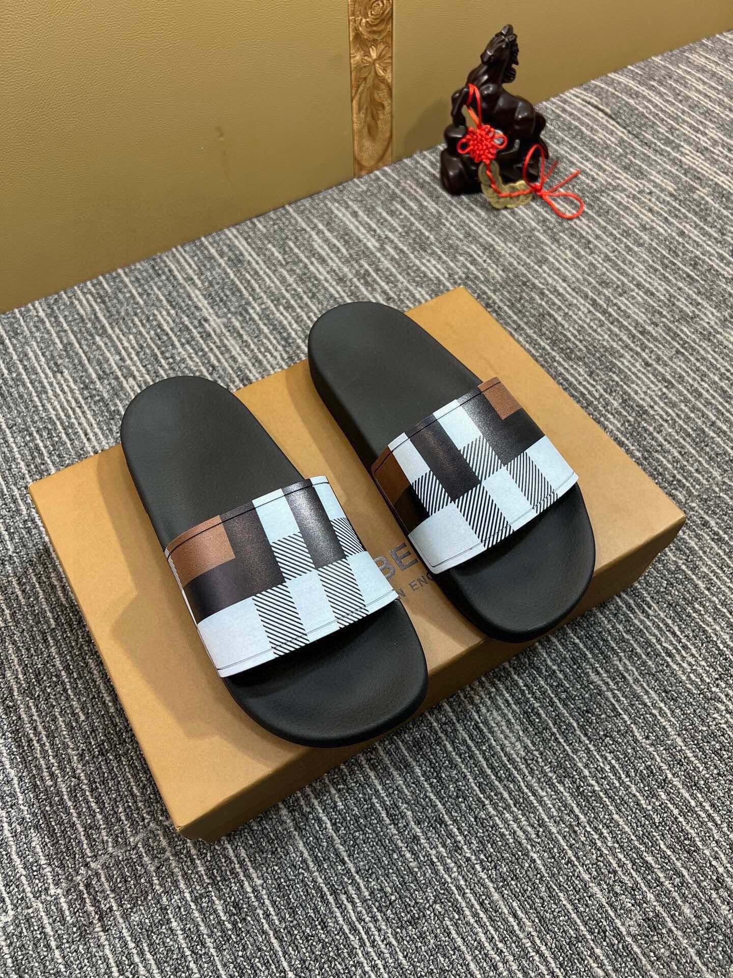535ZR258Z Popular Slippers