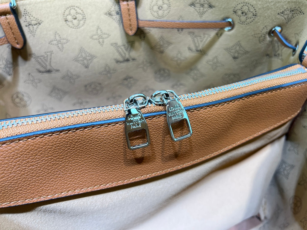 15XE13B Popular  leather bag)