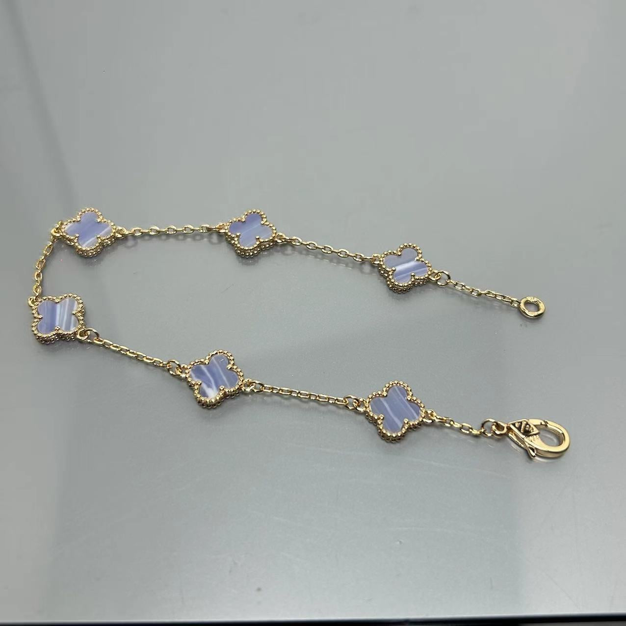 5XVA183K  Popular bracelets 6 flowers mini size 0.9cm flower