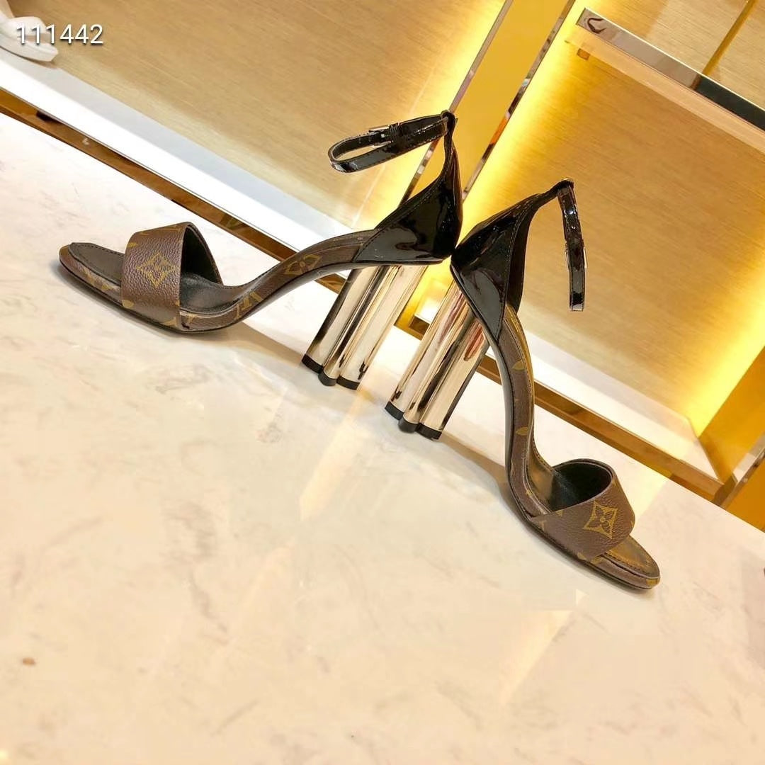 245RE30Z Popular leather High heels