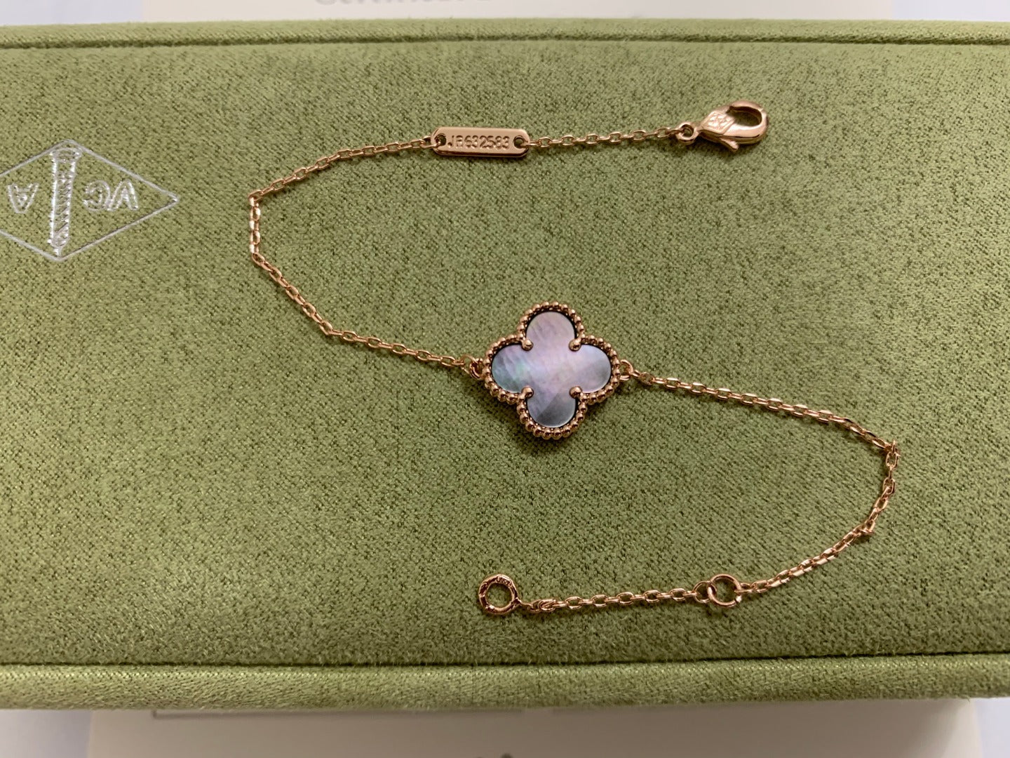 5XVA187K  Popular  1 flower bracelet