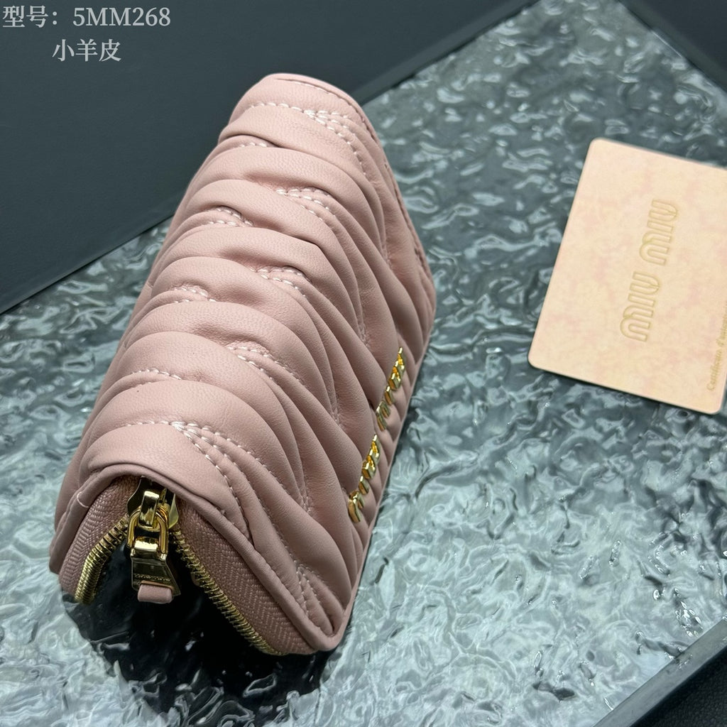 B1P46A128 Popular leather wallets