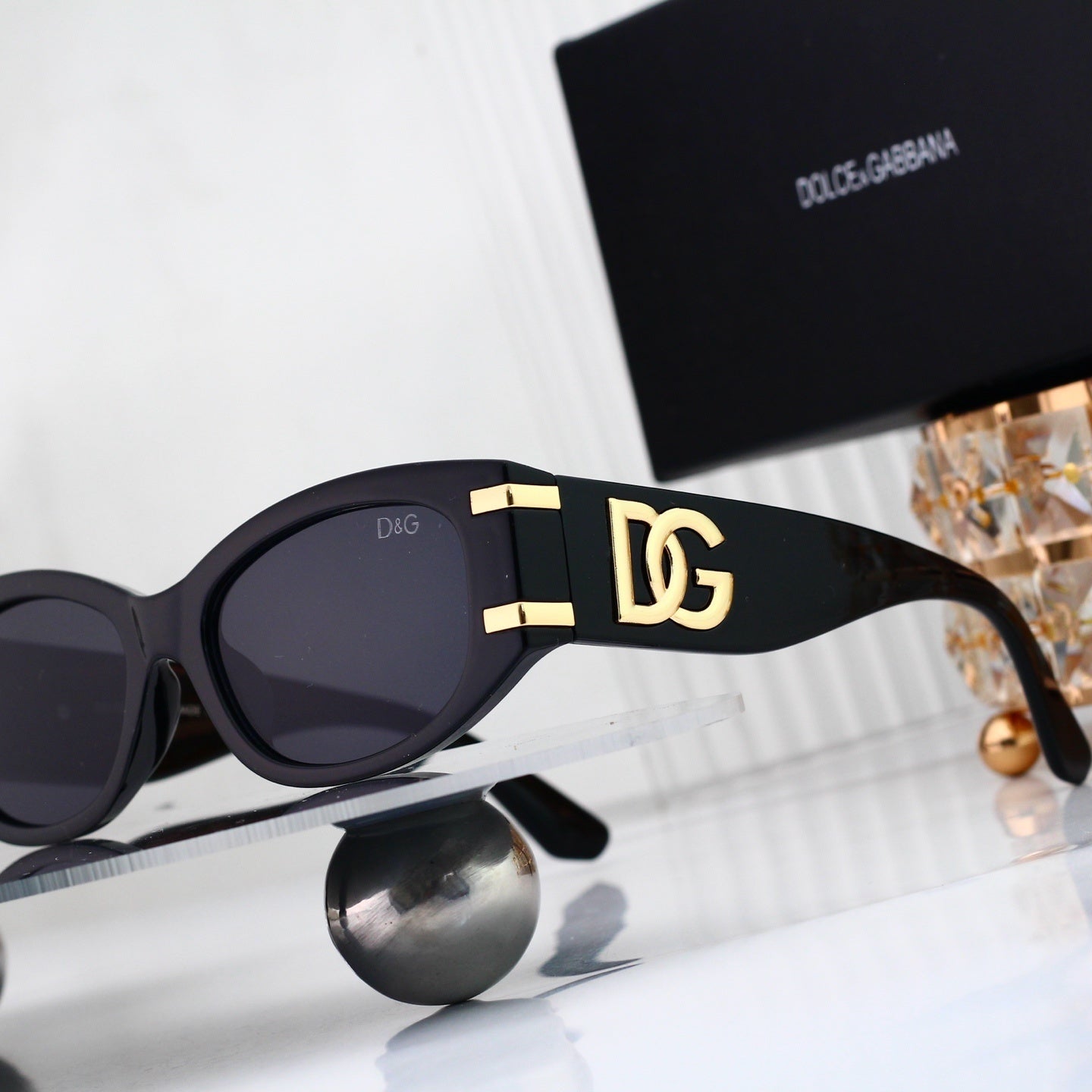 156PA8T Popular Sunglasses