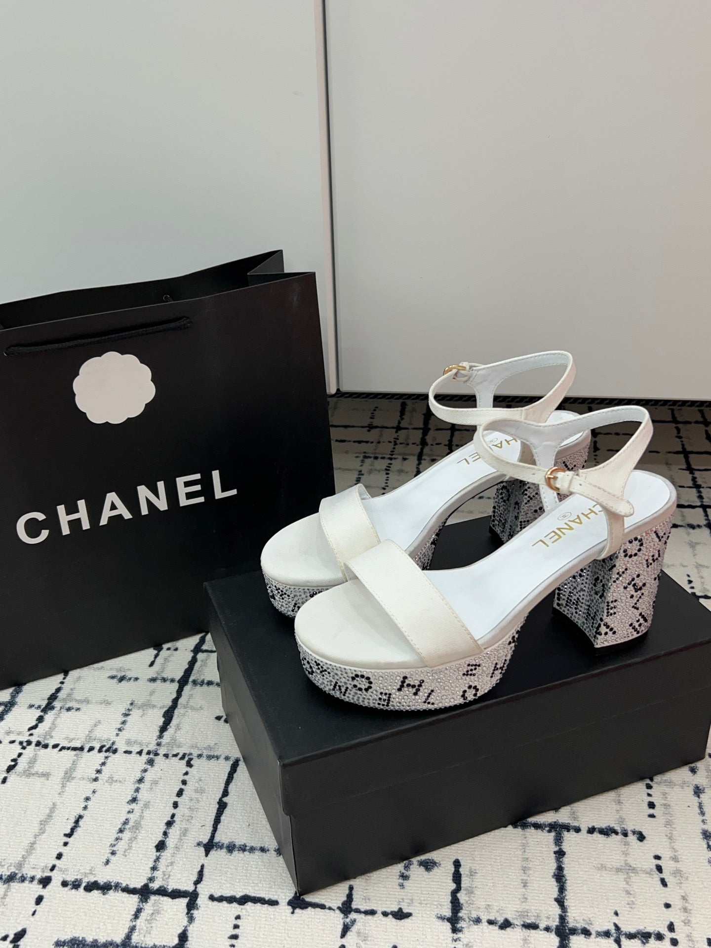 14C41Z Popular High heels