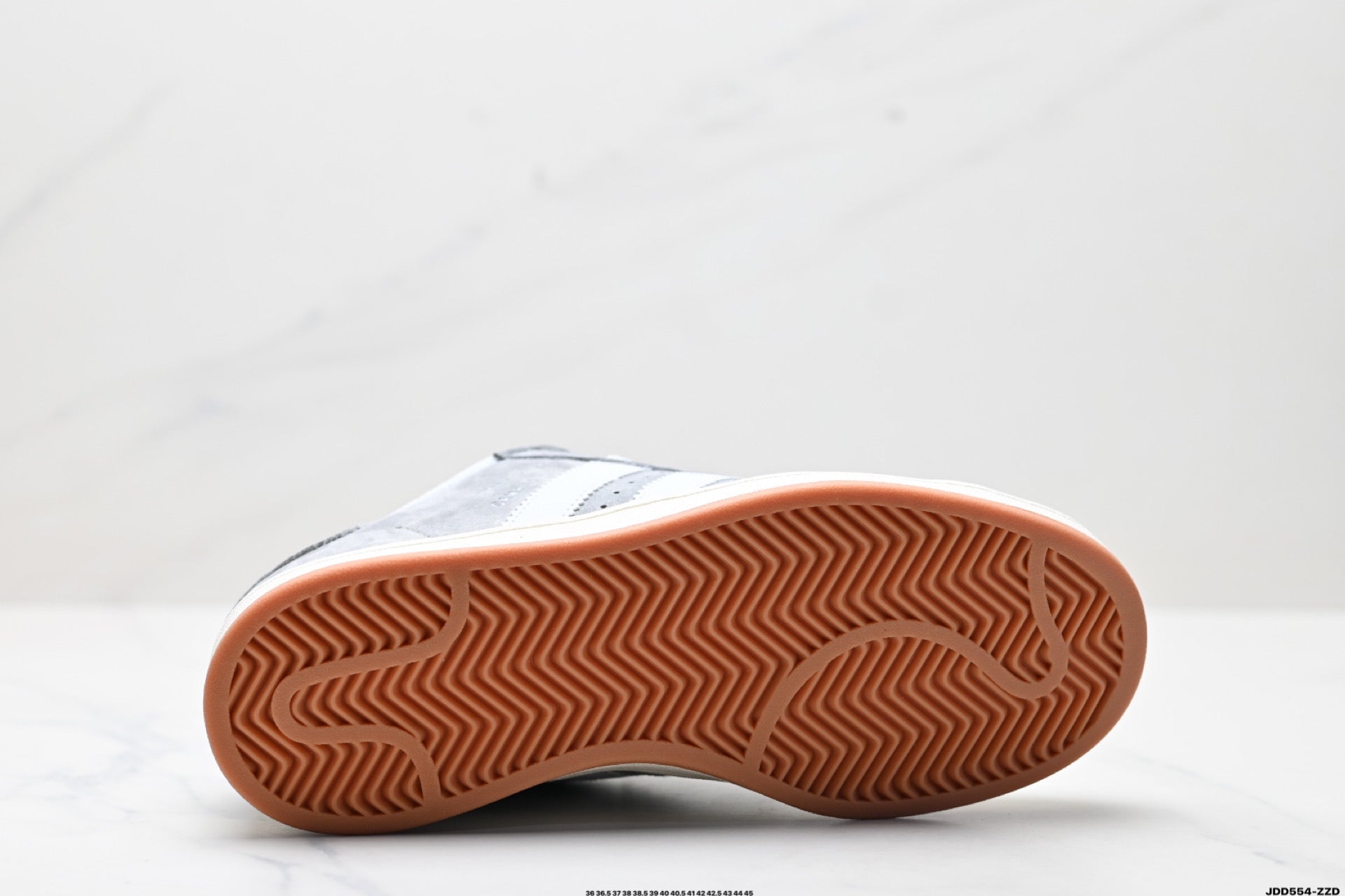 435ZA31Z Popular shoes (No box)