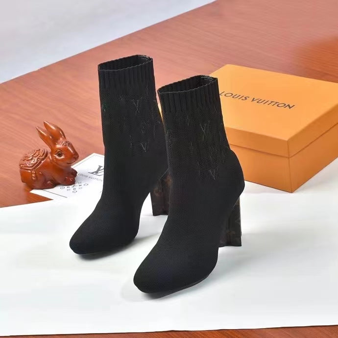 245RE37Z Popular high-quality Boots