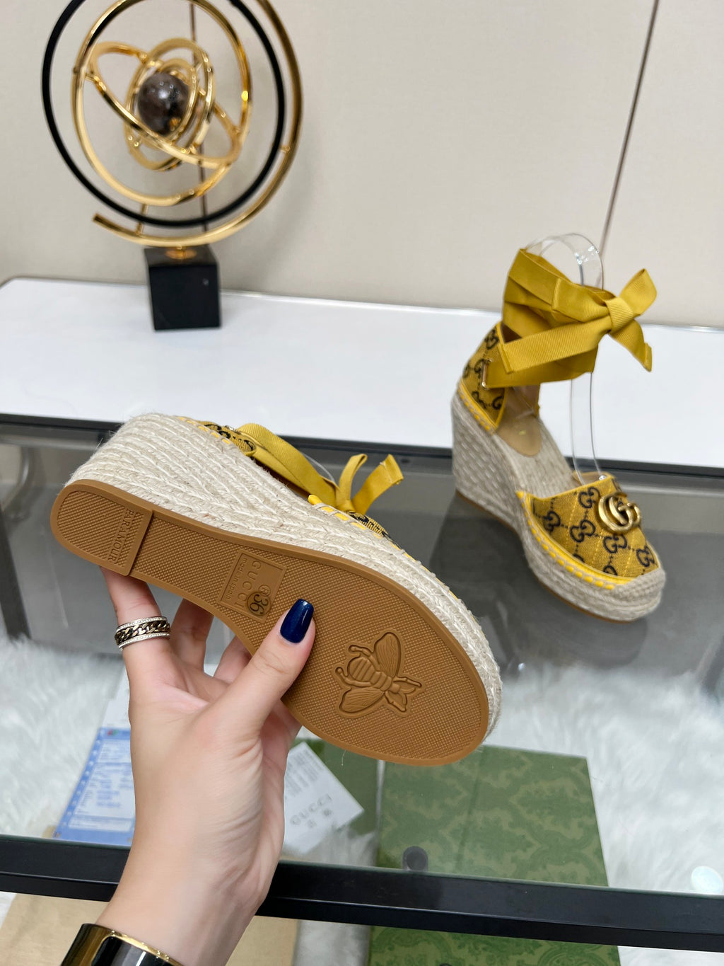 Z2X66B29  Popular High heels