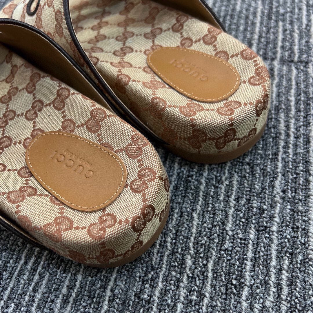 54B123Z Popular slippers