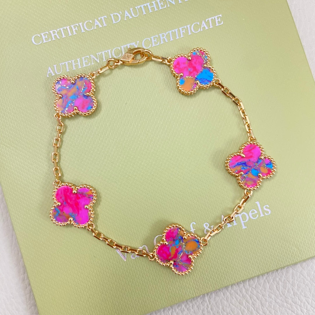 X5Q85VA182X Popular Necklace. Bracelets