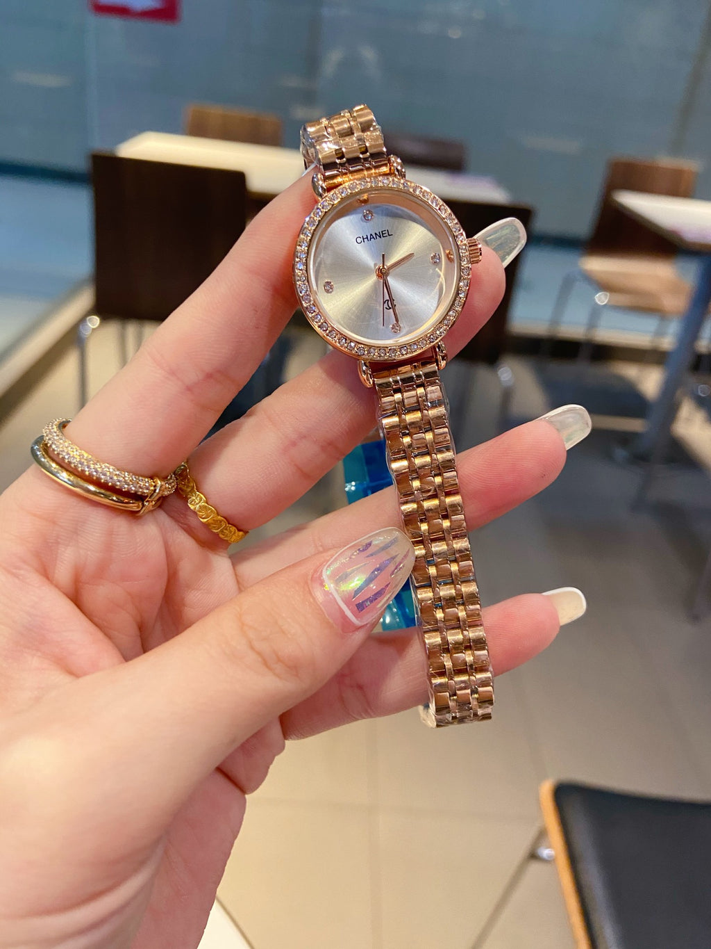 136RC84L Popular Watches