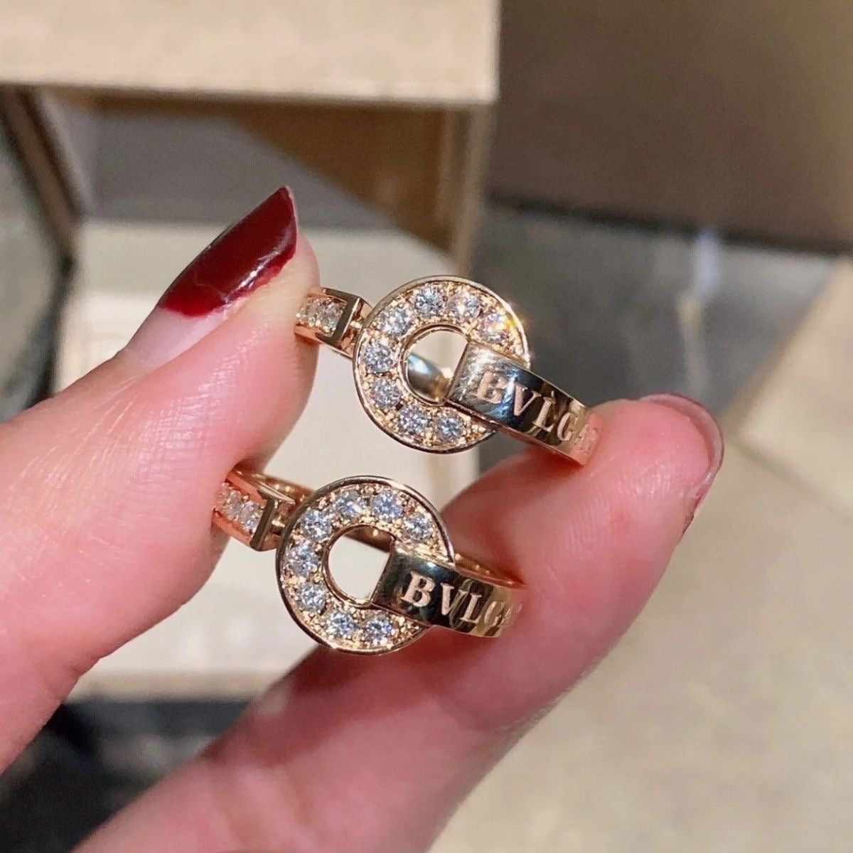 585QS85J  Popular   Rings