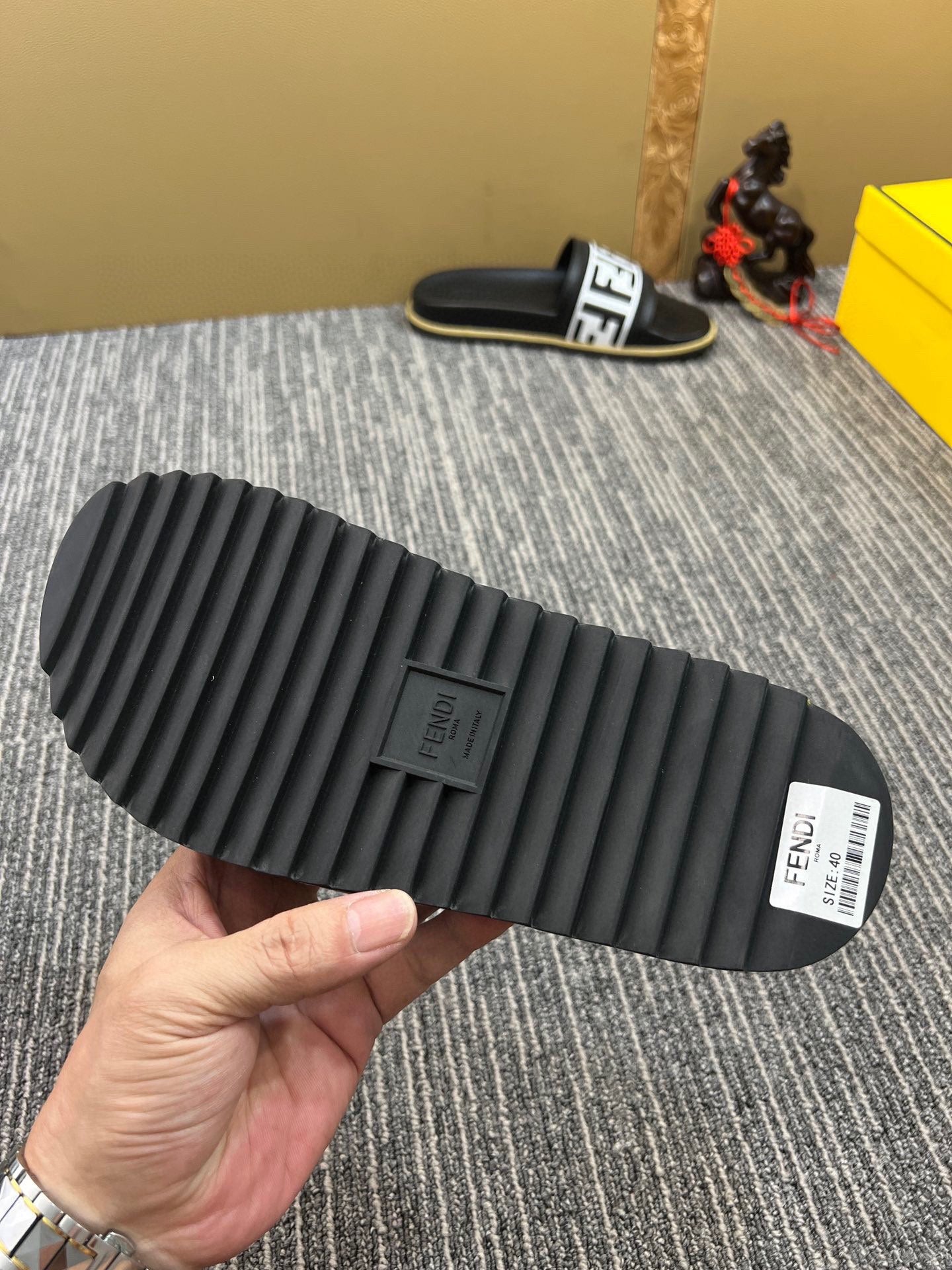 5XF103Z Popular Slippers