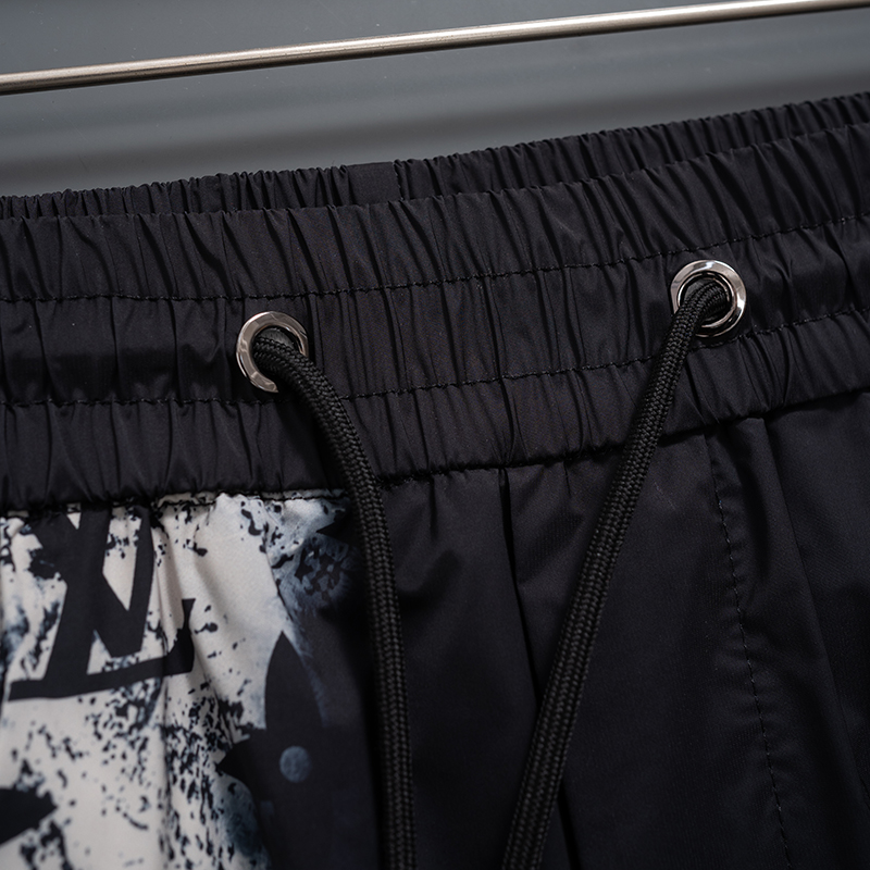 136NE30U Popular shorts