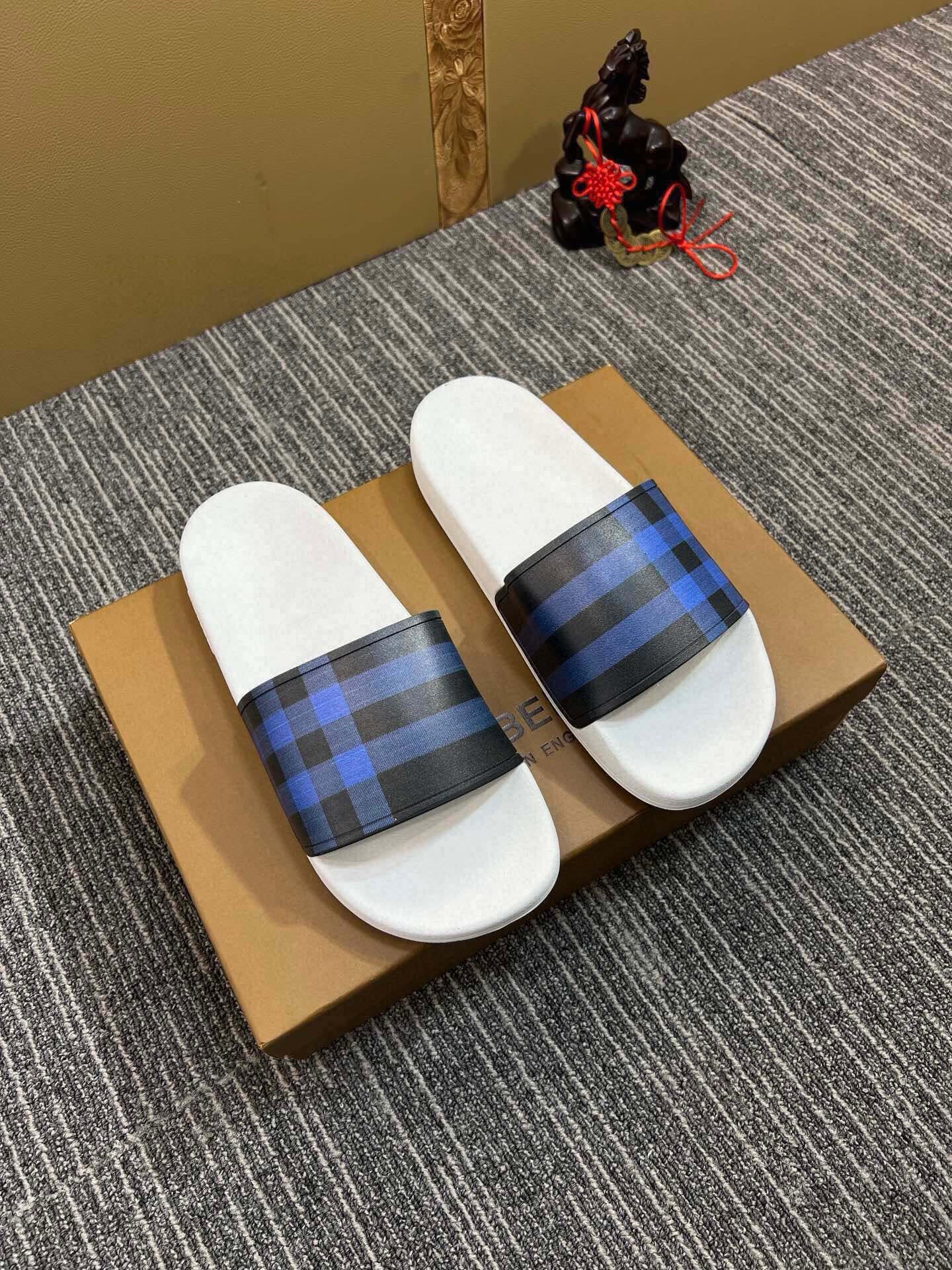 535ZR262Z Popular Slippers