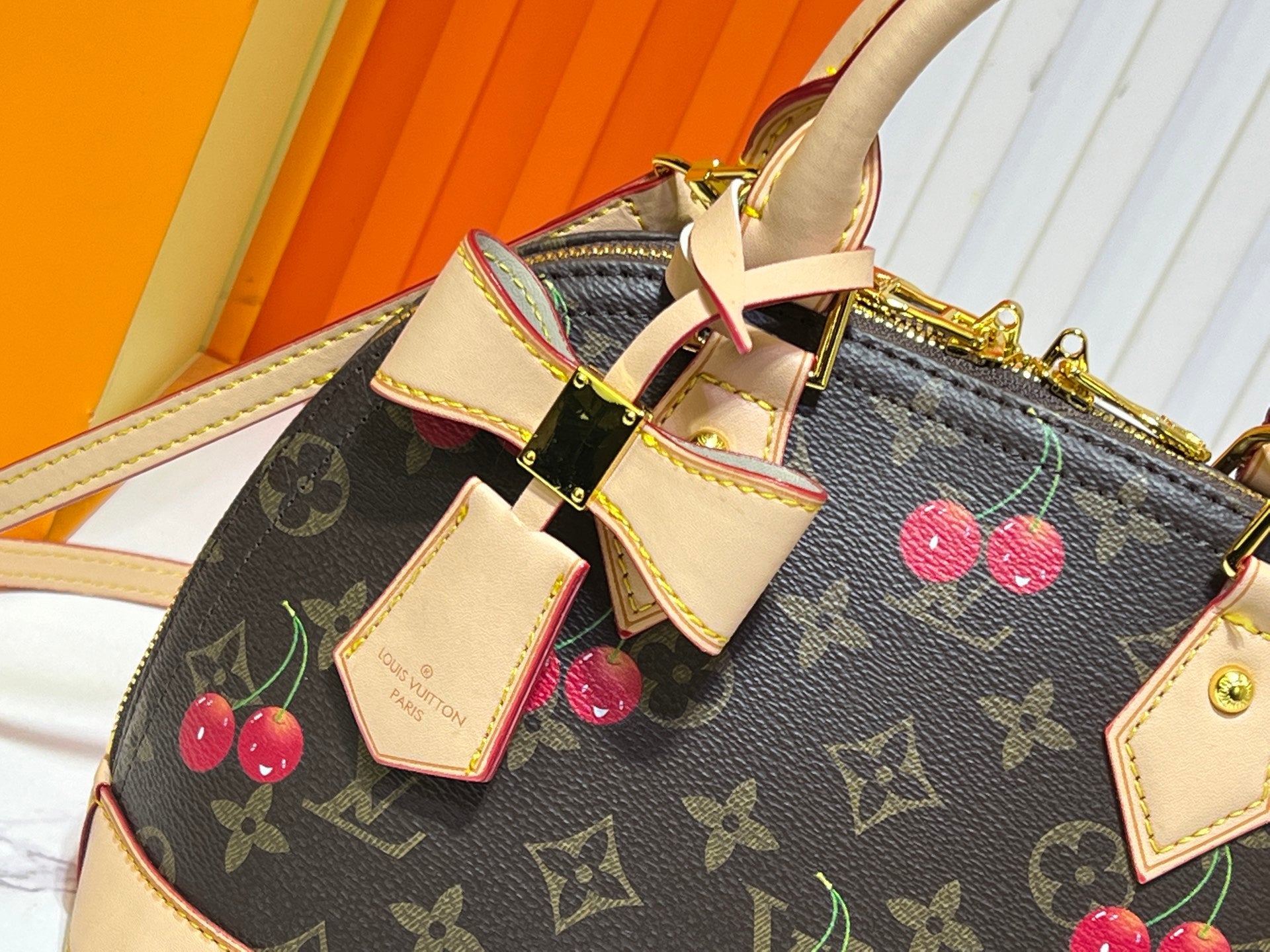 146PE85B Popular leather bag