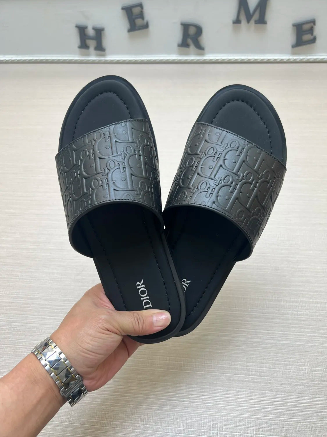 54D80Z Popular slippers