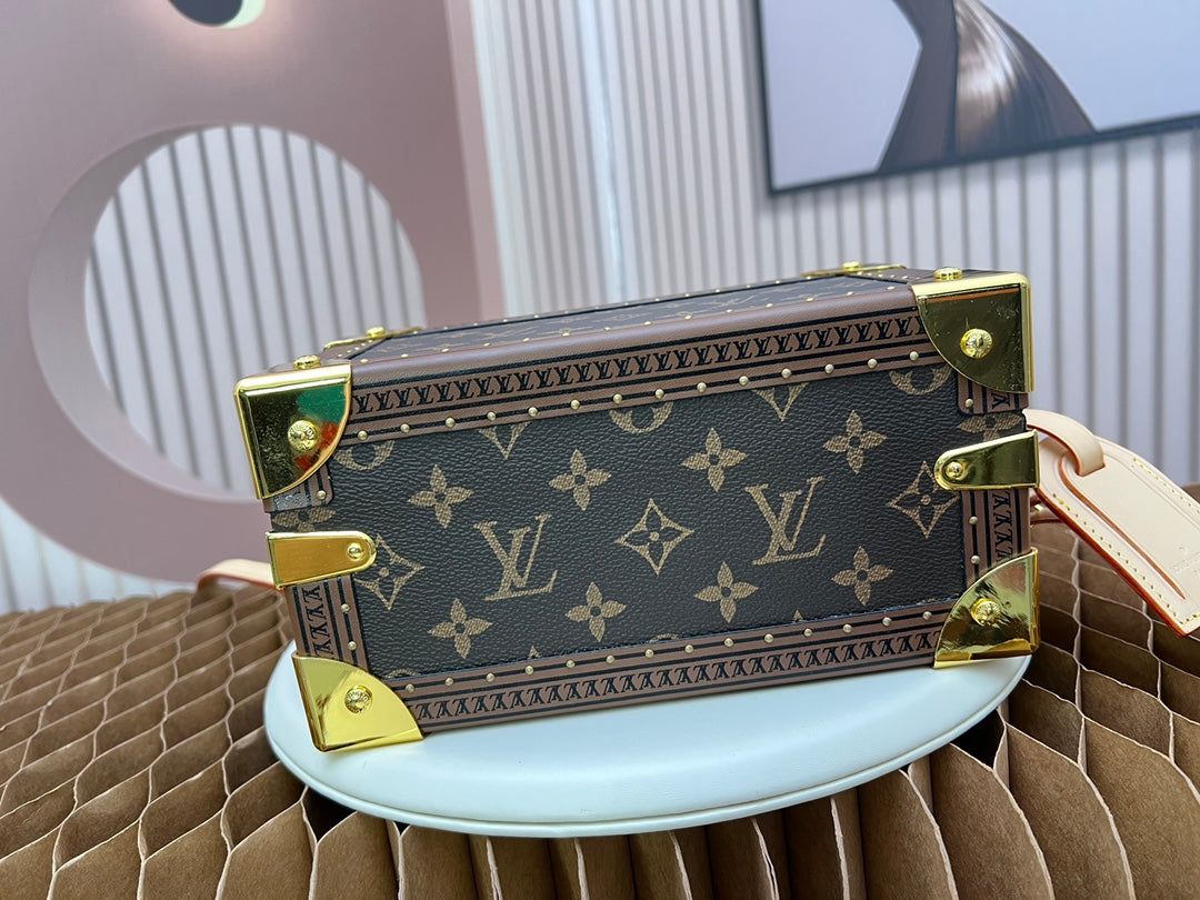 1XE276B Popular  leather bag 