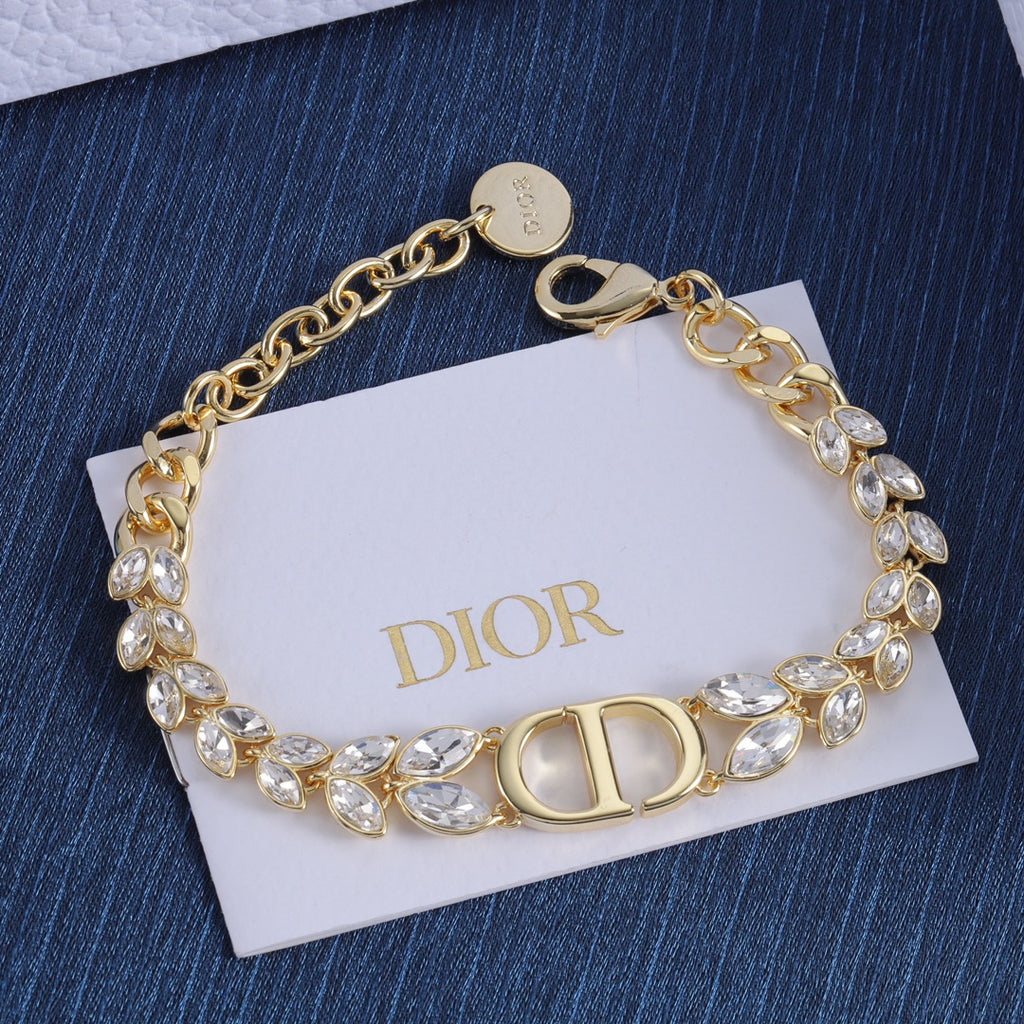 175RD14X Popular   Necklaces . Bracelets