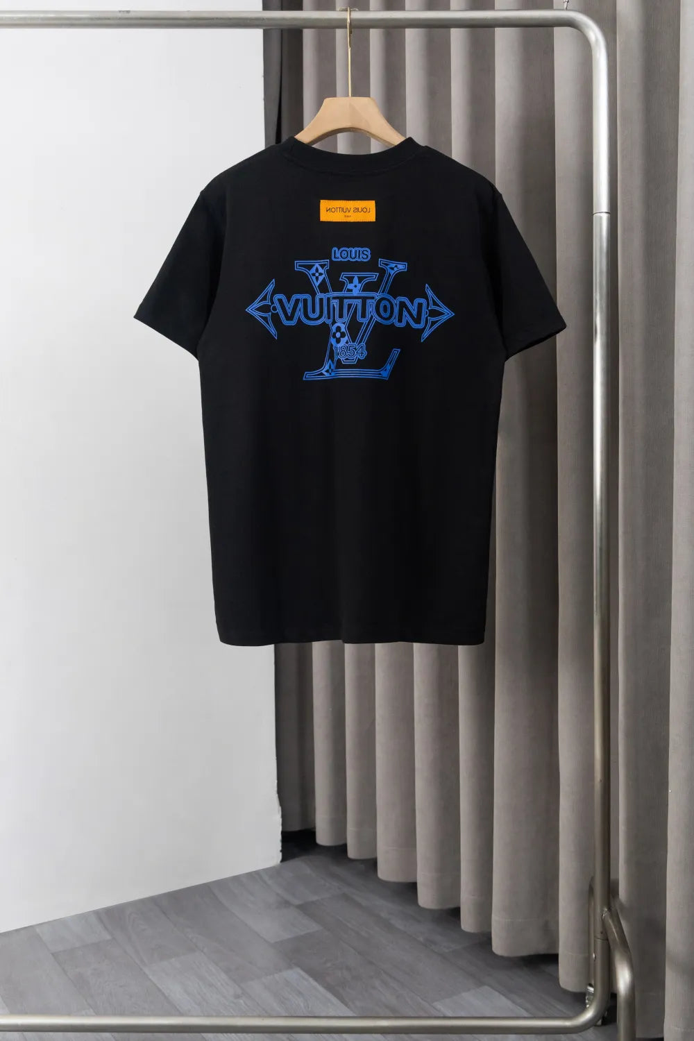 36PE135U Popular T-shirts