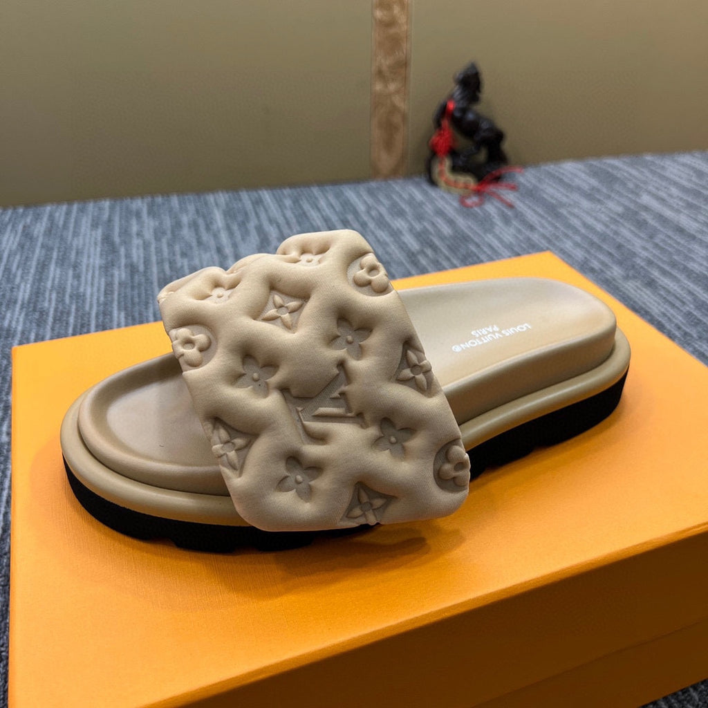 5YE116Z Popular Slippers