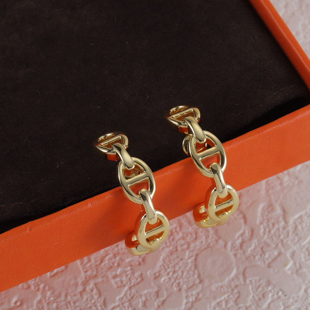 14H994E Popular Earrings