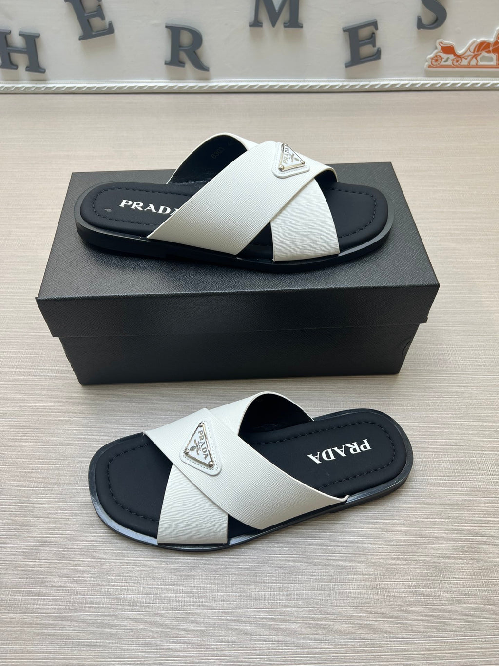 54PD71Z Popular slippers