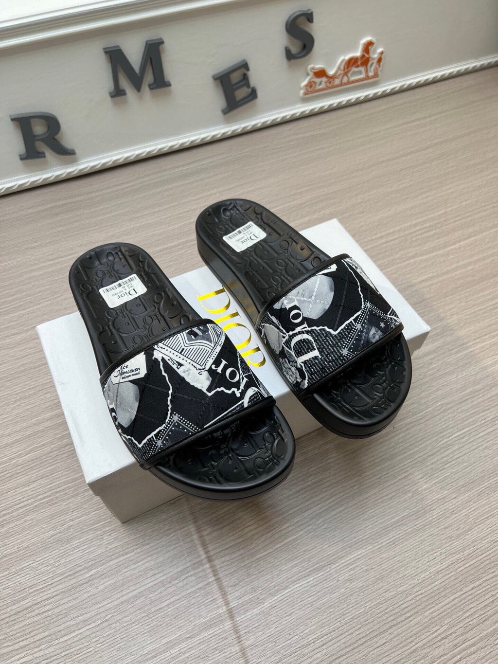 5LD214Z Popular Slippers