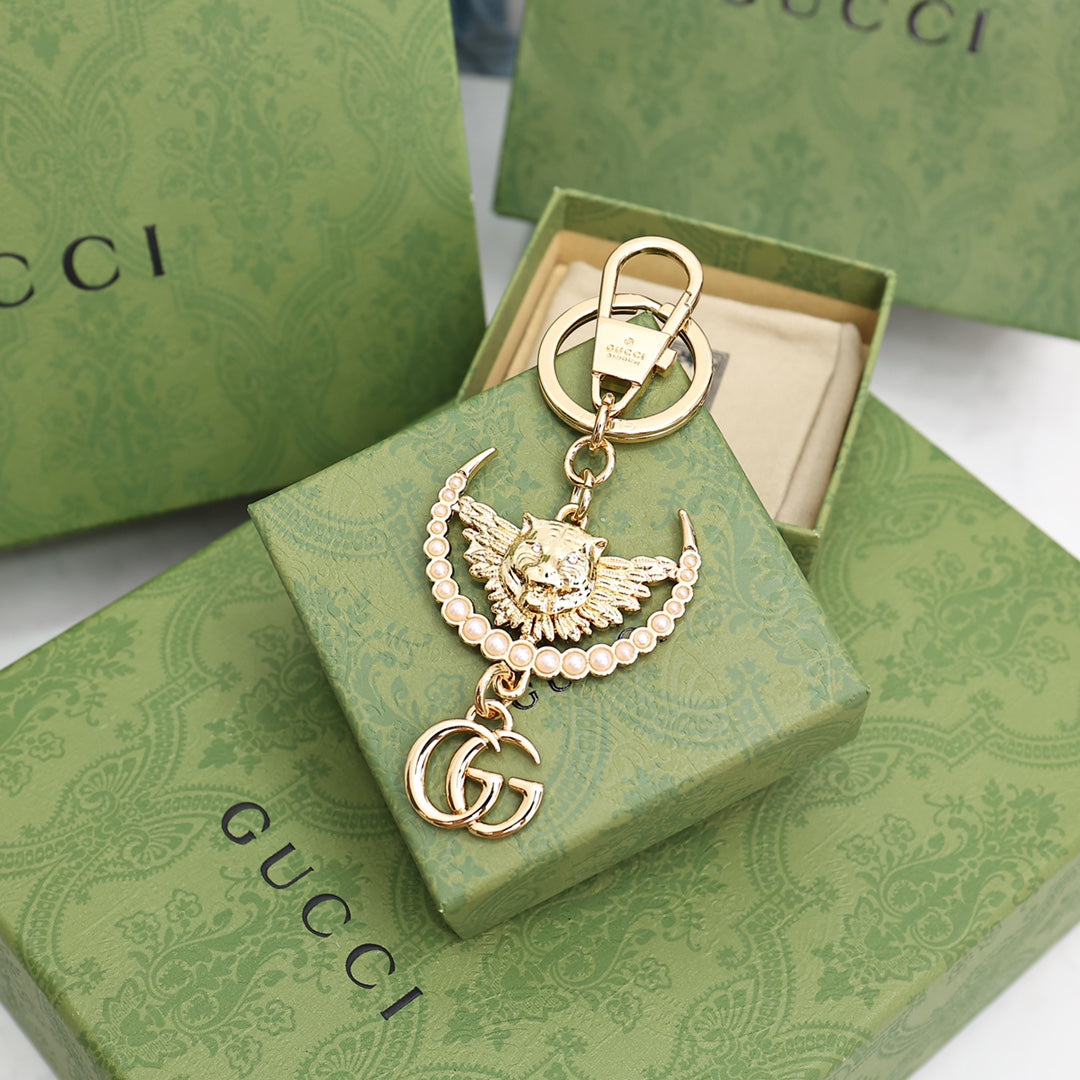35ZB103A Popular bag 's charms accessories