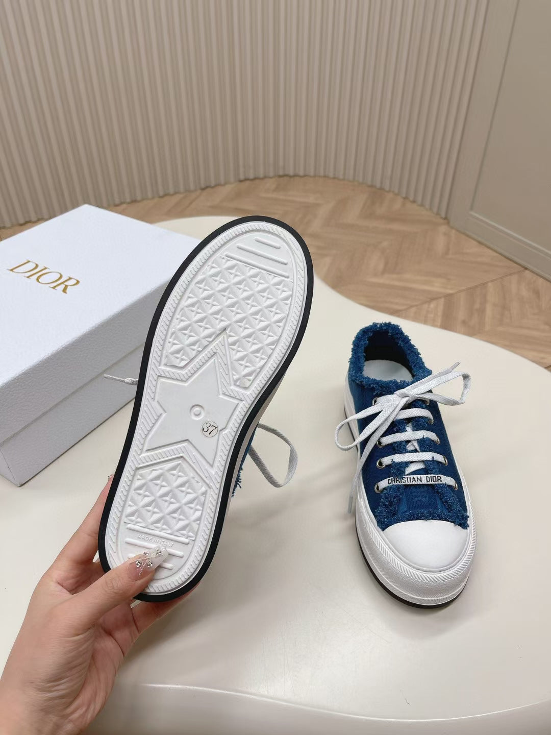 2105QD428Z Popular high-quality Shoes