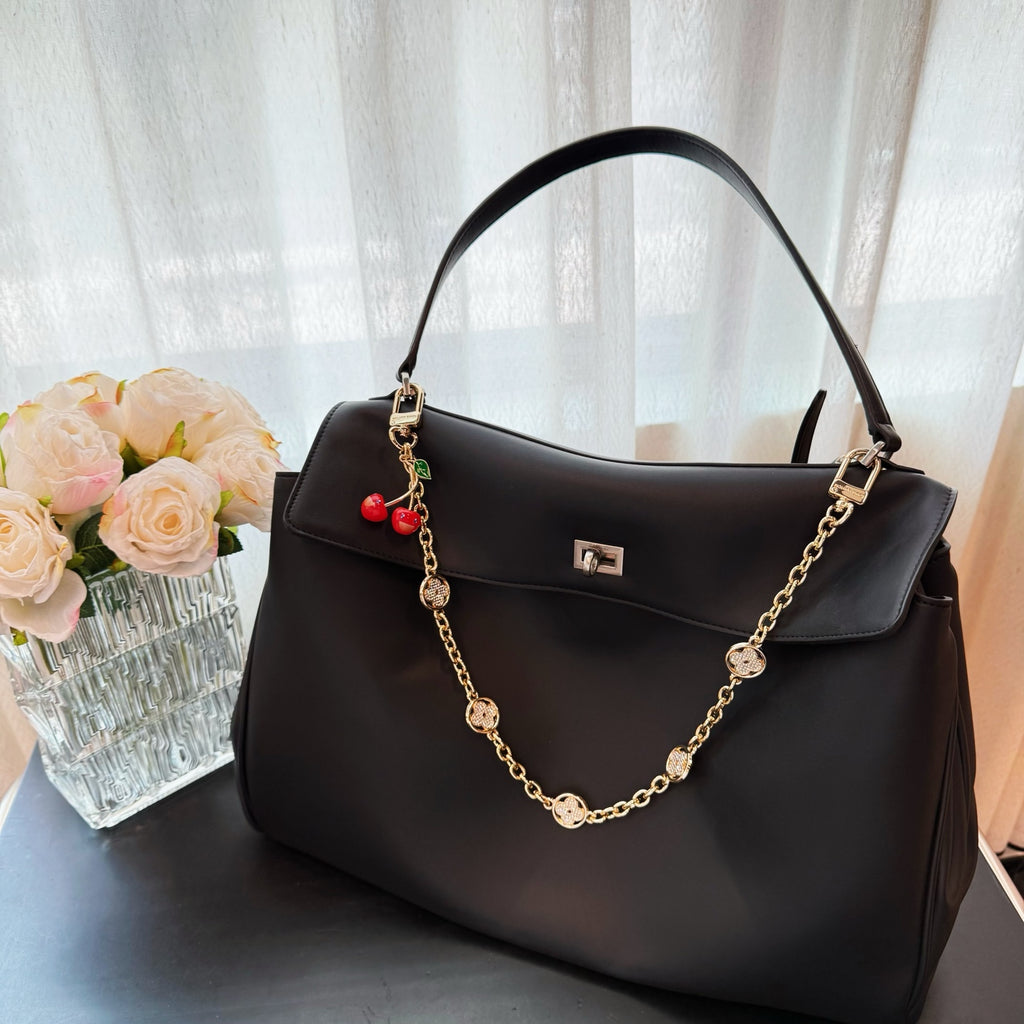 35ZE32A Popular bag 's charms accessories