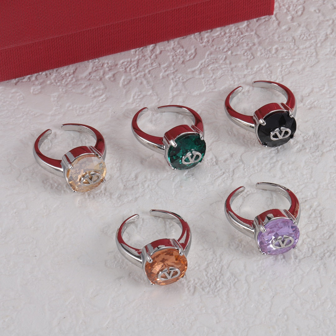 136NVL71J Popular Rings