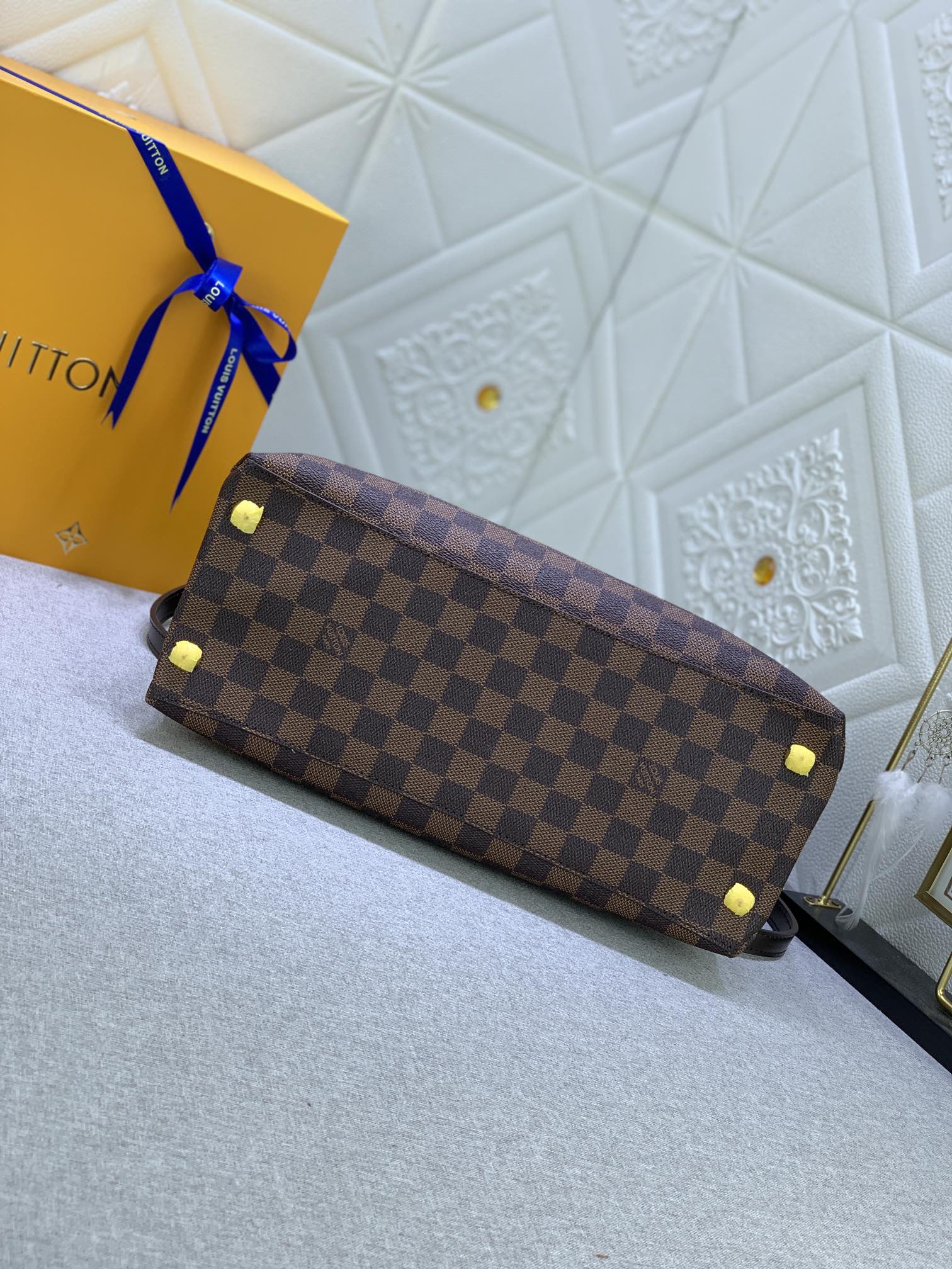 2XE330B Popular   leather bag 