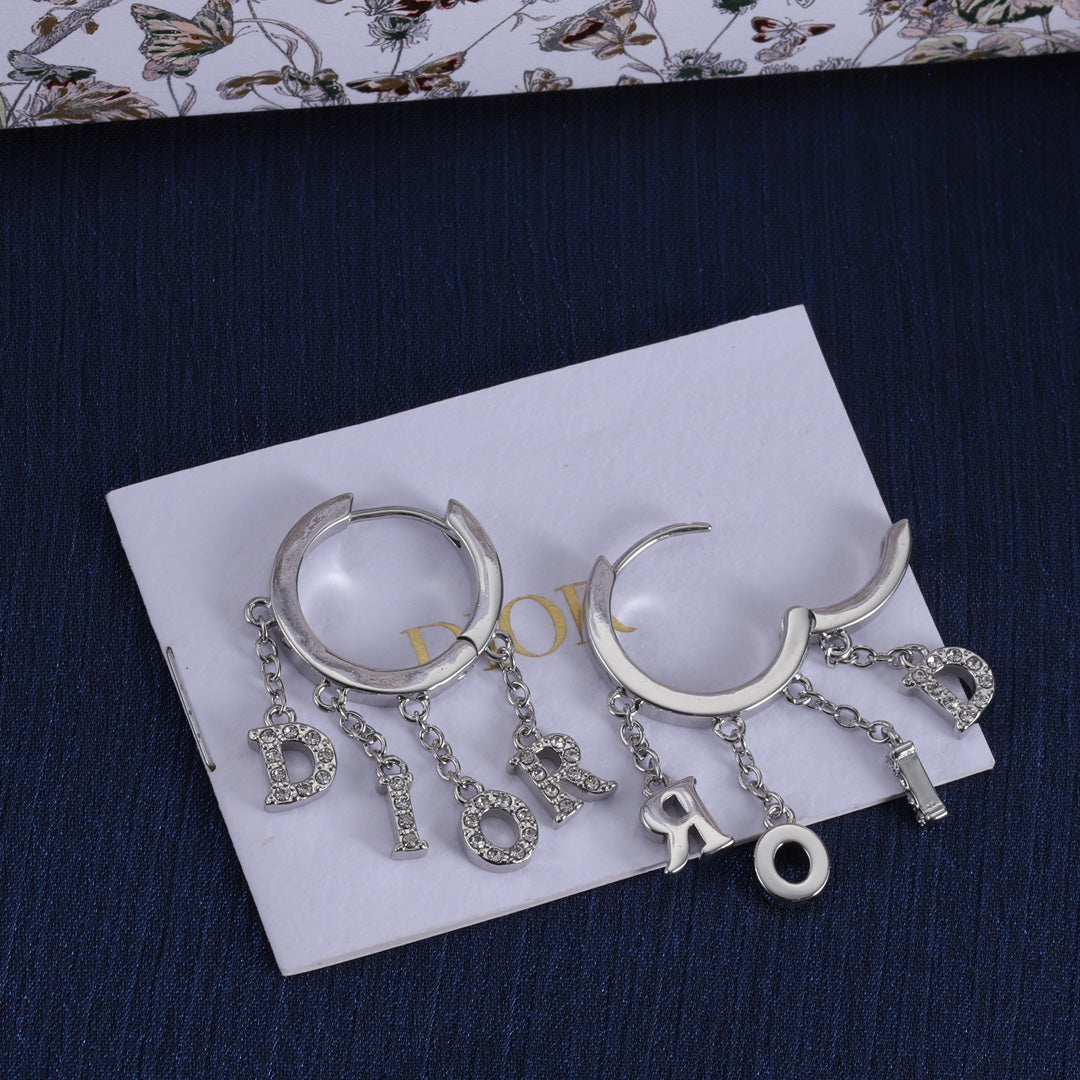 14D585E Popular  Earrings