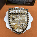 14C857X   Popular Brooch