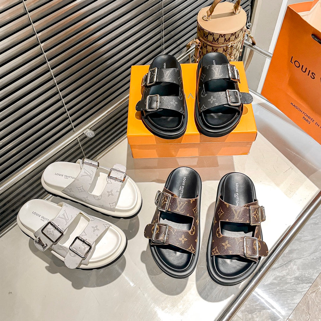 14E194Z Popular Slippers