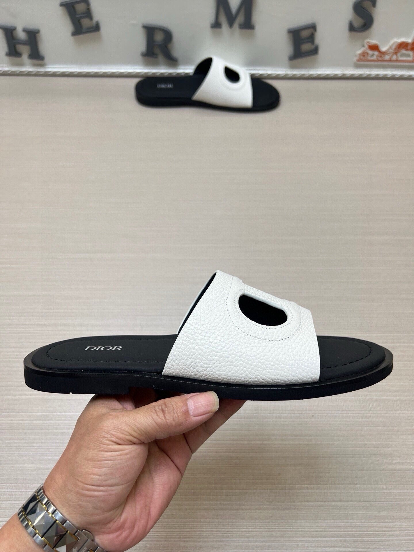 535ZD306Z Popular Slippers