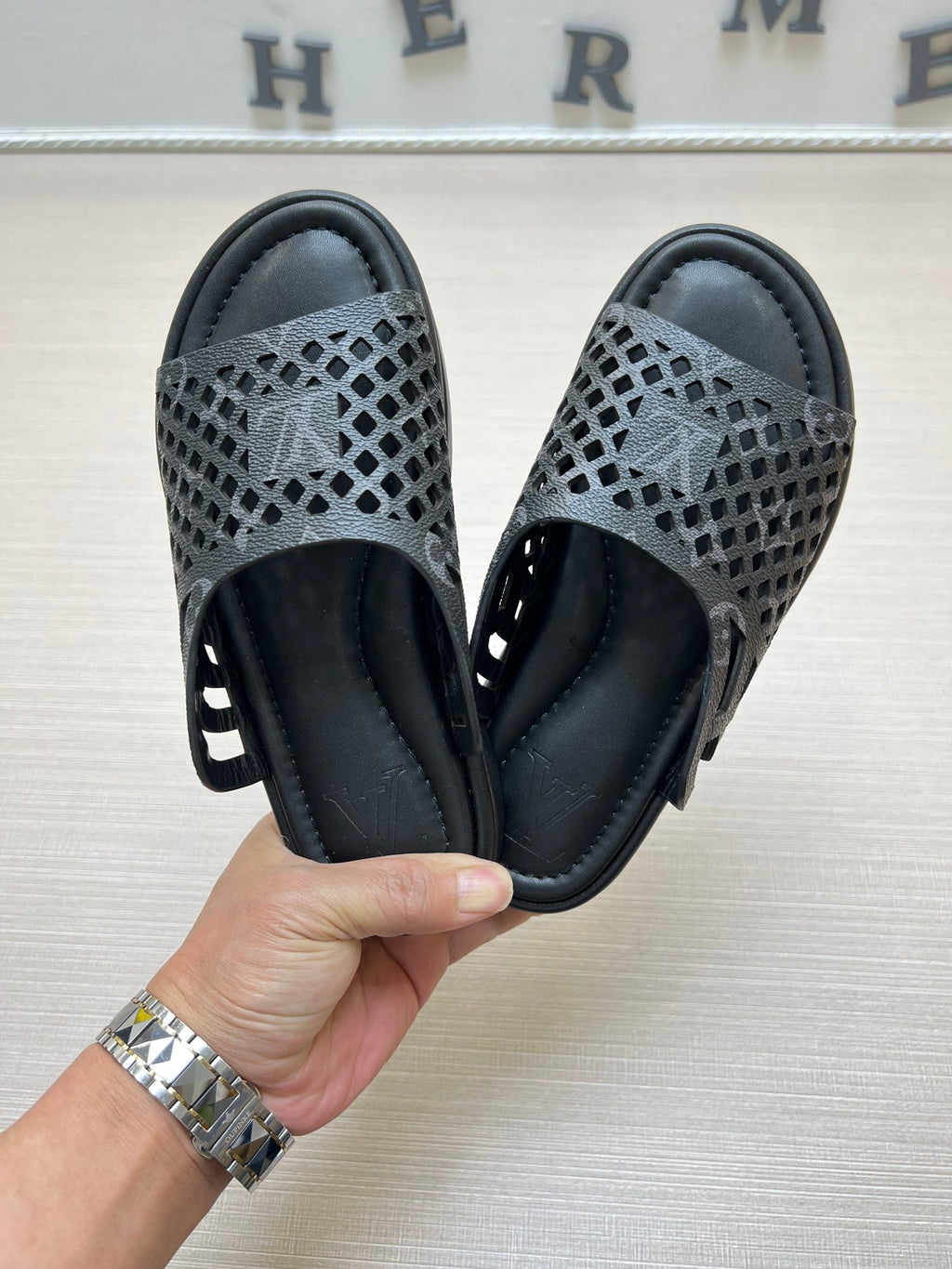 54E83Z Popular slippers