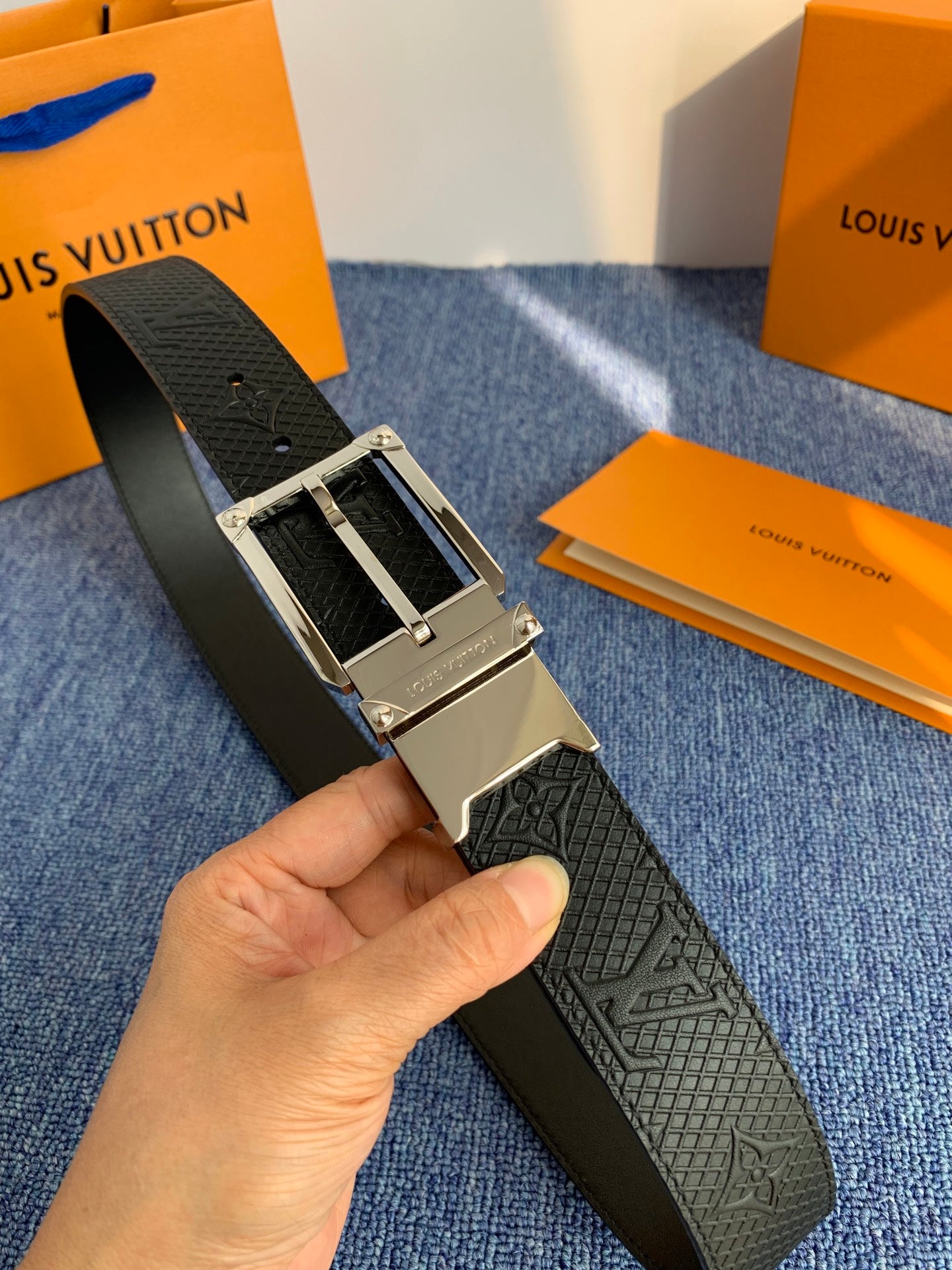 P1P36E12 Popular High quality belt With full package