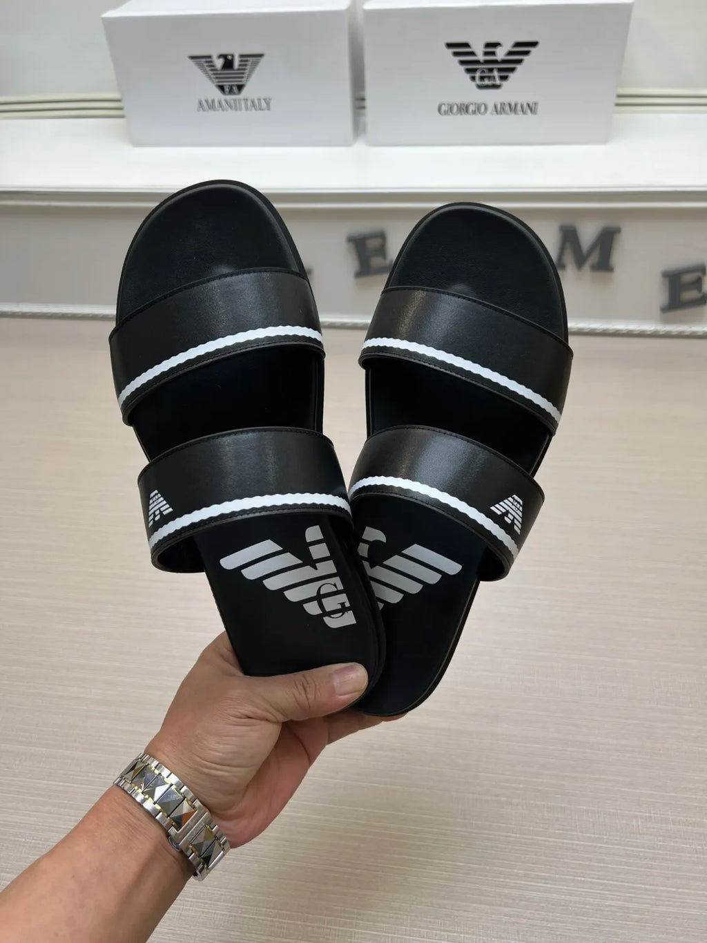 54A102Z Popular slippers