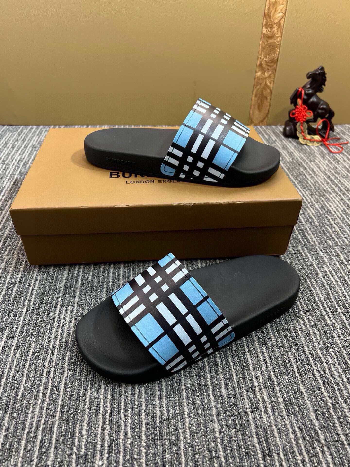 535ZR257Z Popular Slippers