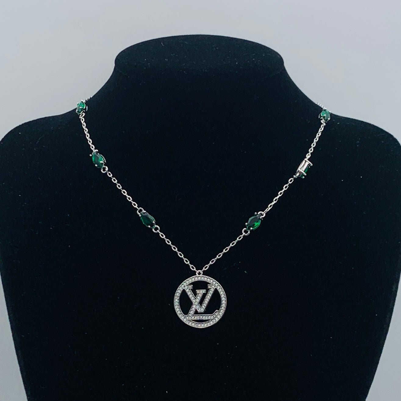 15QE46X Popular Necklace
