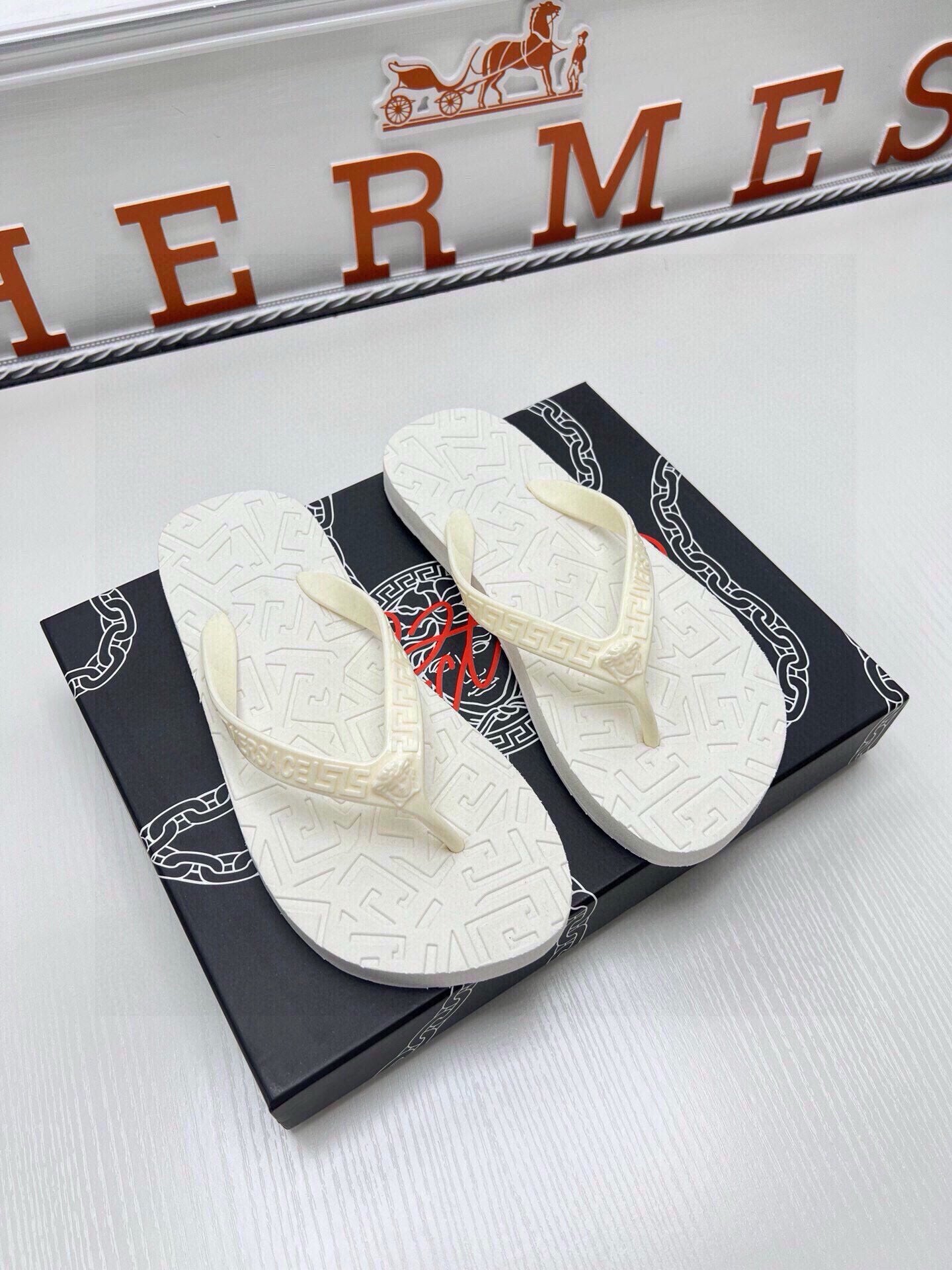 535ZV295Z Popular Slippers