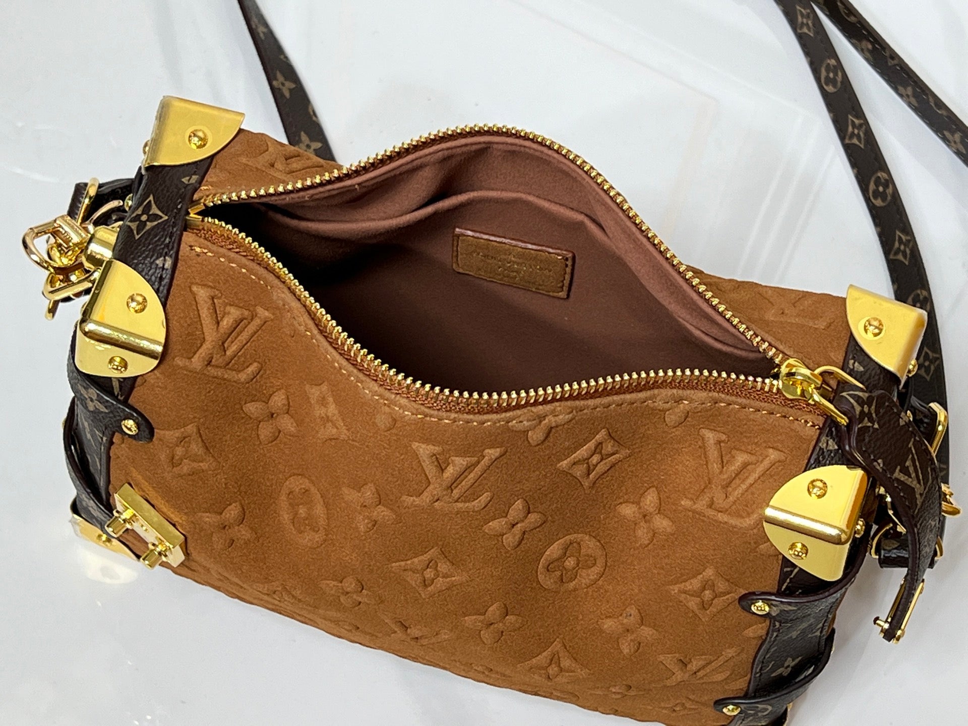 15RE157B Popular bag