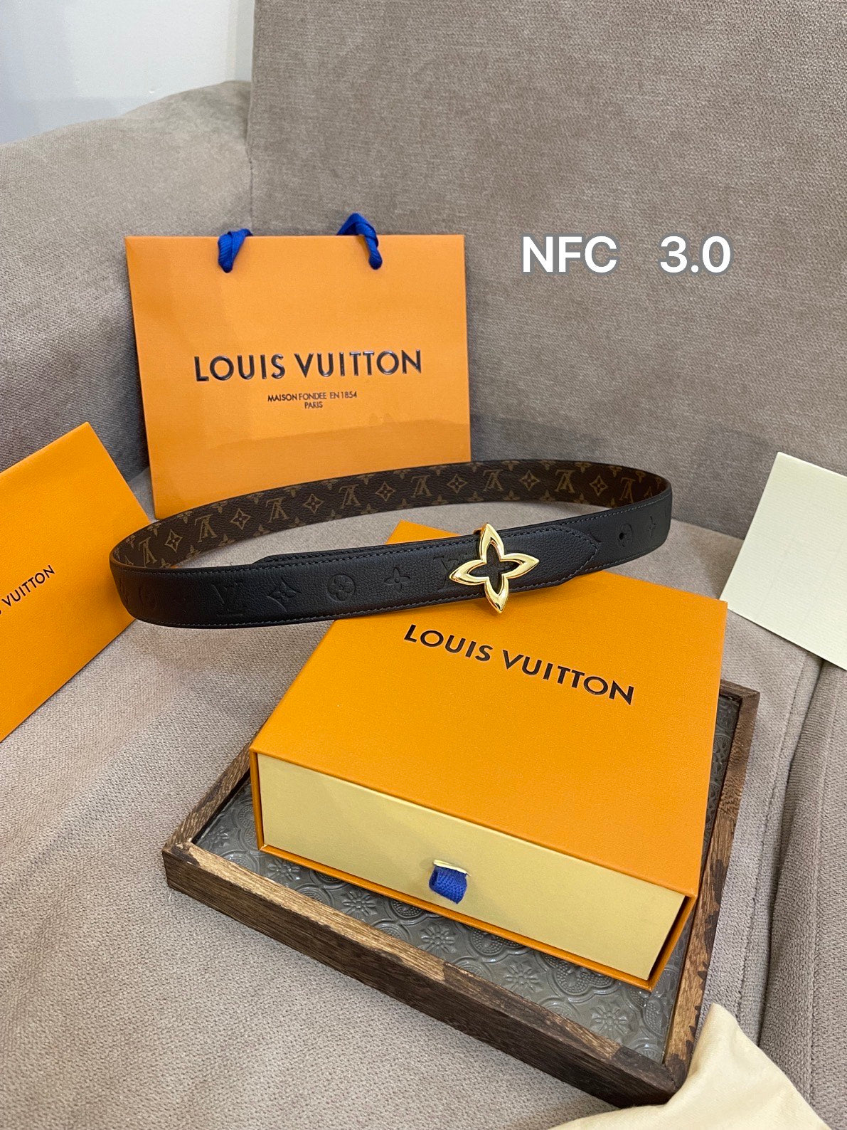 255RE11P Popular High quality belt With full package