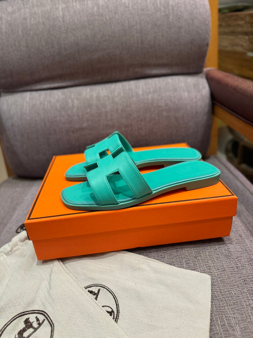 155ZH312Z Popular Slippers