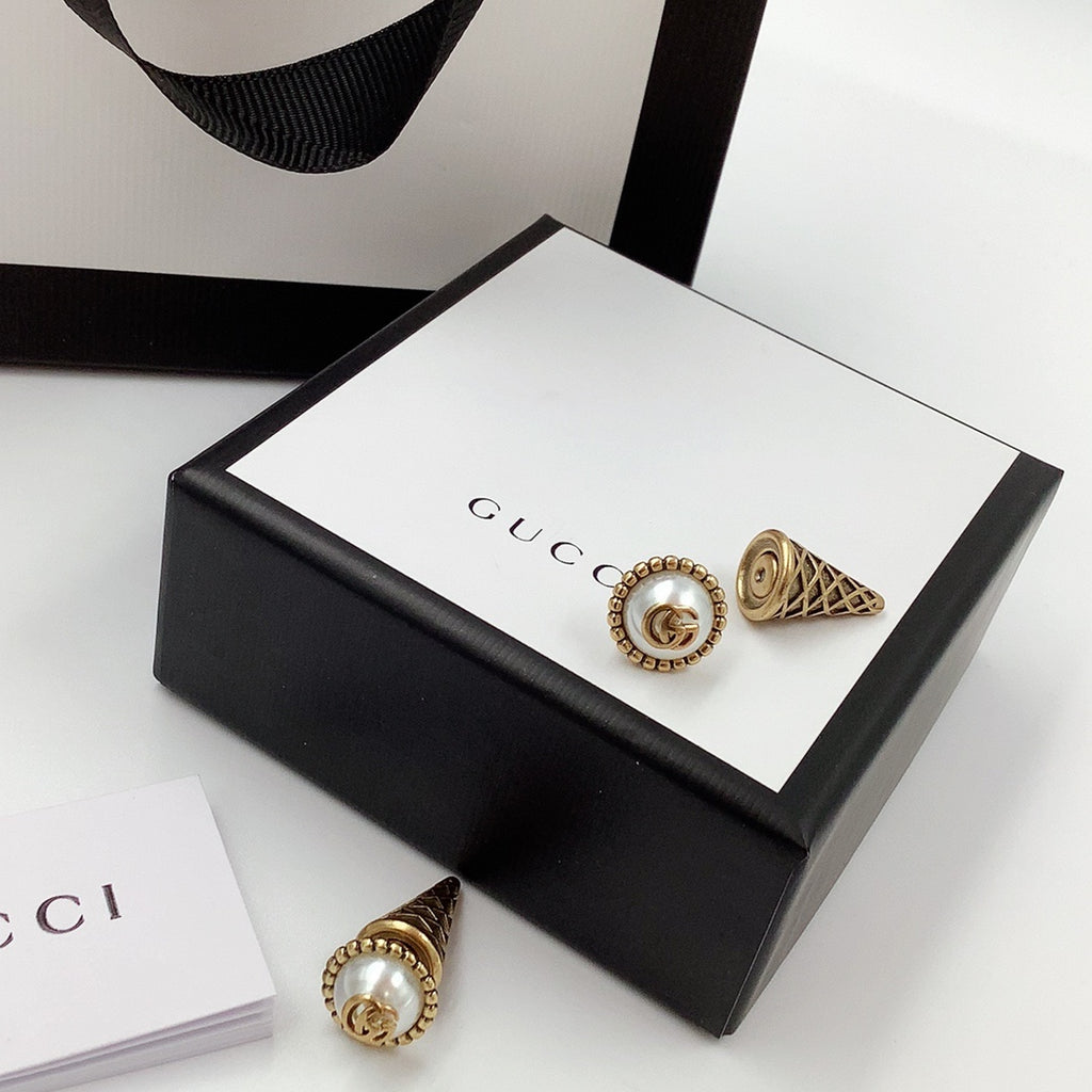 14B1030E Popular Earrings