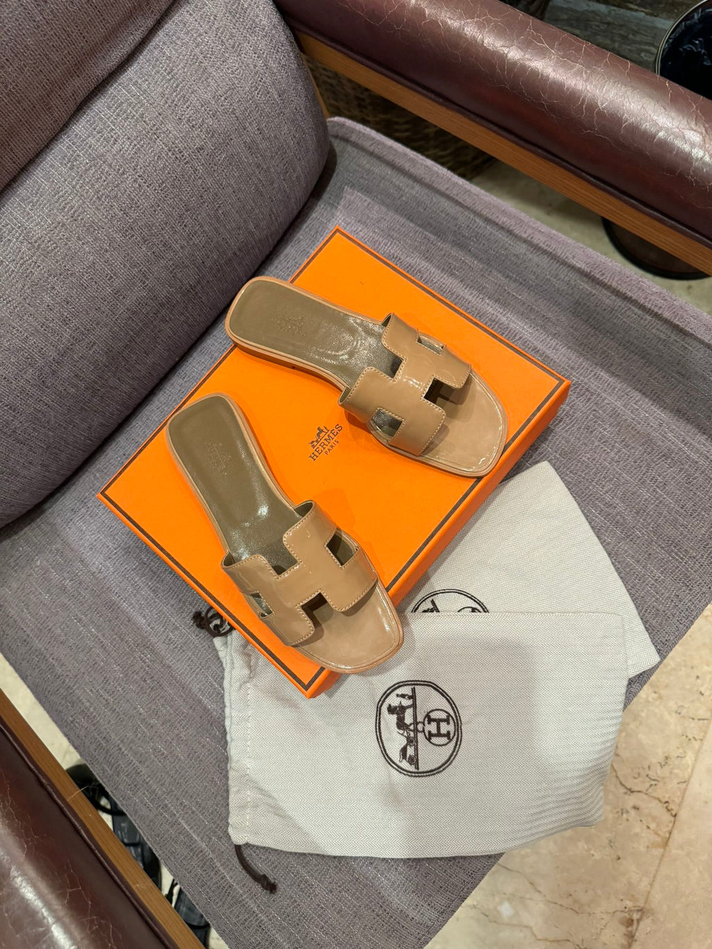 155ZH310Z Popular Slippers