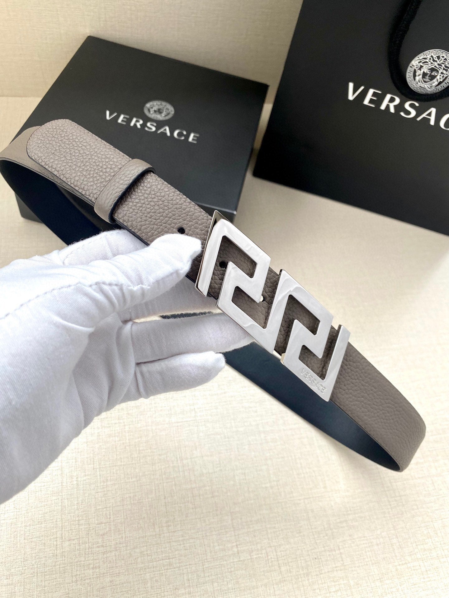 1WV166P Popular   High quality belt With full package