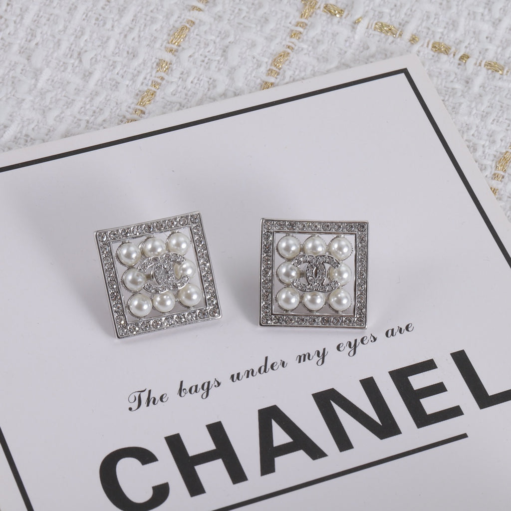 14C376E Popular Earrings