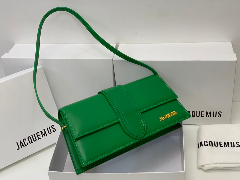 146PA159B Popular leather bags(28x13.5x6cm)
